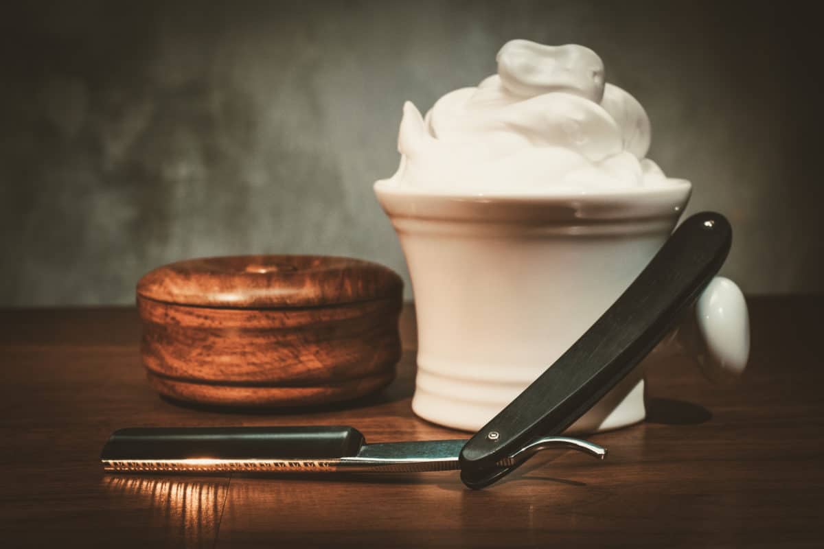 Straight Razor with Shaving Cream